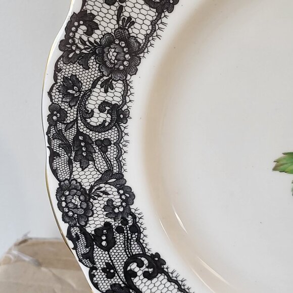 Royal Albert Senorita Pattern 10 1/4" Dinner Plate Rare Vintage 1950 GUC - Picture 5 of 9